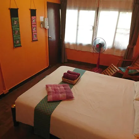 Meechok Home Chiang Mai Exterior photo